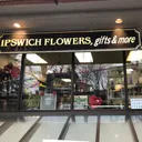 ipswichflowers.com