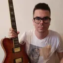 rockguitaruniverse.com