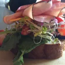 crowsnestcafeandflyshop.ca