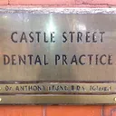 castle-dentist.com
